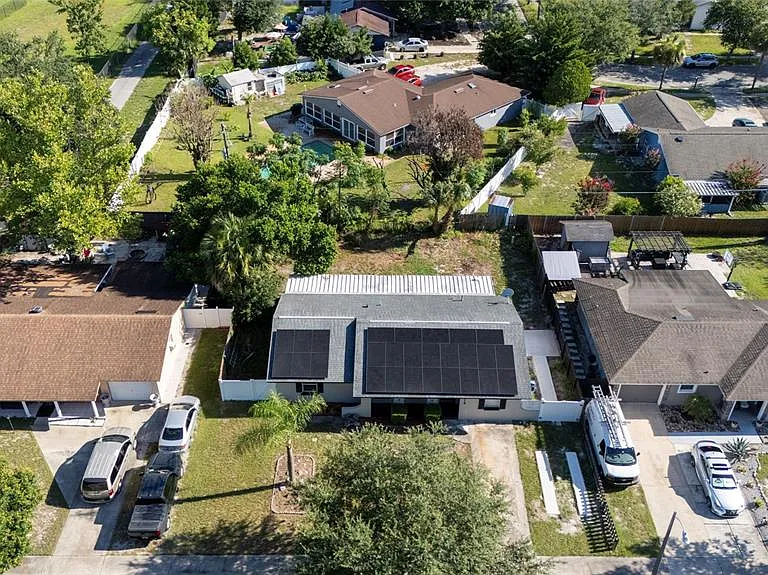 618 Jupiter Way — Photo 2