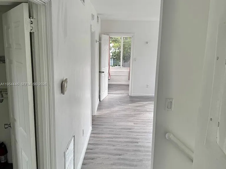 555 NE 70th St #2 — Photo 4