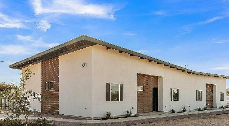 2nd image of 1011 N Anita Ave