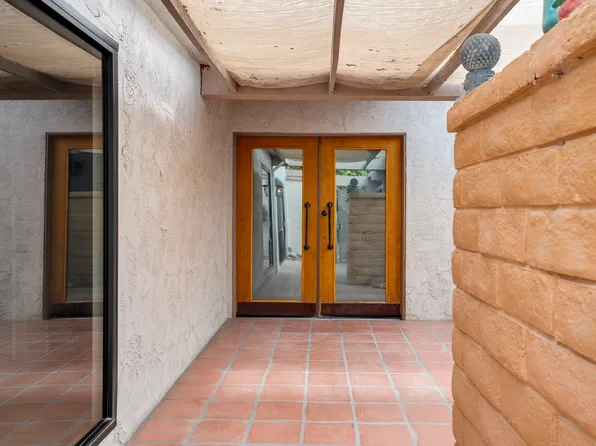 (undisclosed Address), Palm Springs, CA 92264