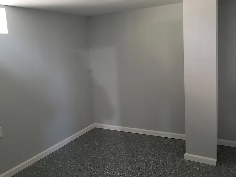 11805 Timken Ave — Photo 22