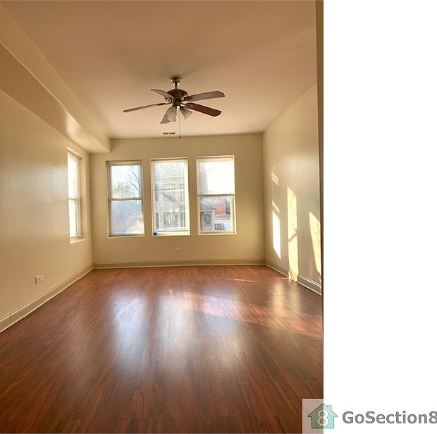 1st image of 525 N Homan Ave #3