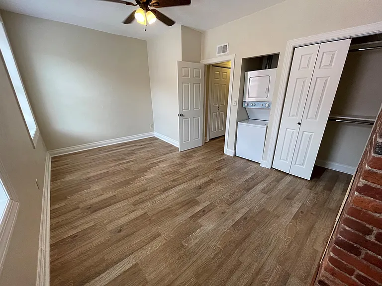 89 S 22nd St #2 — Photo 10