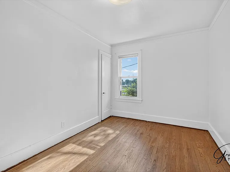 18732 Salem - FDR — Photo 15