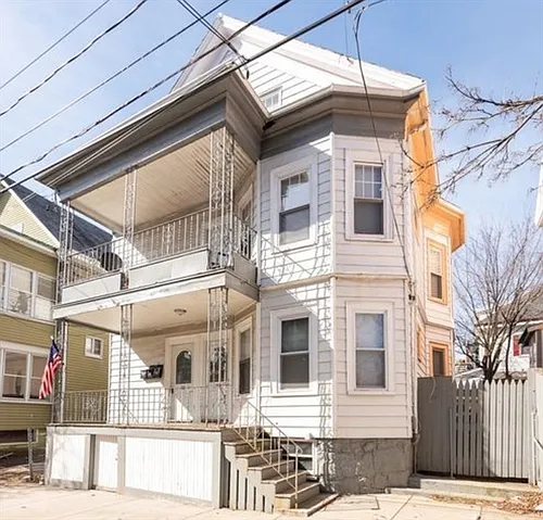 26-28 Salem St #3 Photo 1