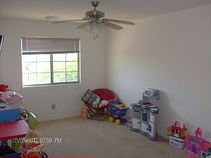 4th image of 5740 E Valley View Dr