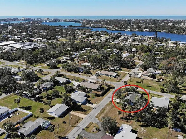 700 Coquina Ct, Nokomis, FL 34275