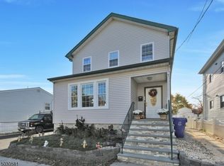 7 Jefferson Pl, Totowa, NJ