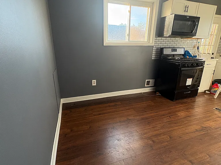 4109 Will St — Photo 2