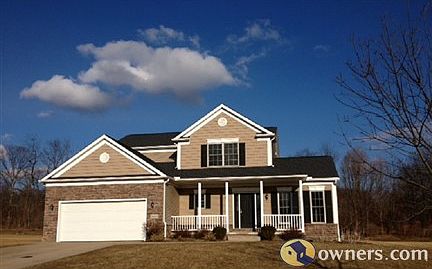 Beautiful 2 story home is move in ready!