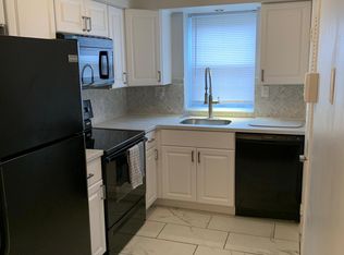 800 South Ave #B, Secane, PA 19018