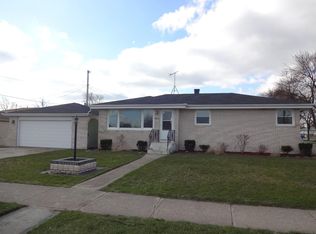 3028 41st St, Highland, IN 46322