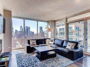 757 N Orleans St #603, Chicago, IL 60610