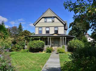 293 Elm St, Northampton, MA 01060