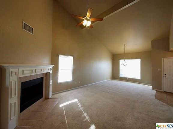 4th image of 601 Constellation Dr