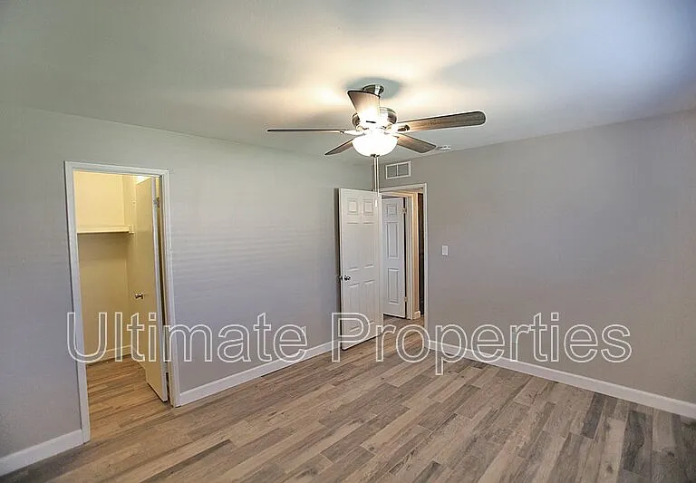 5520 W Alice Ave — Photo 10