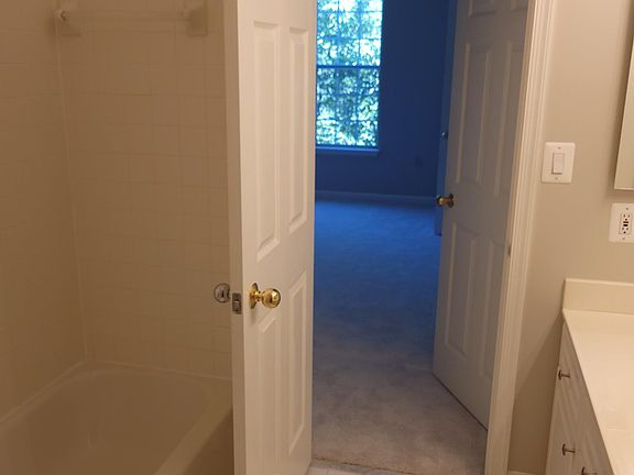 4th image of 12903 Alton Sq APT 303