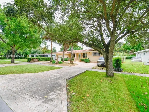 231 Deer Run, Miami Springs, FL 33166