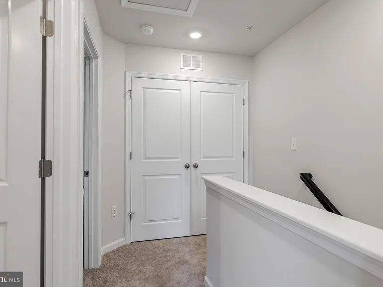 5616 Ludlow Pl — Photo 45