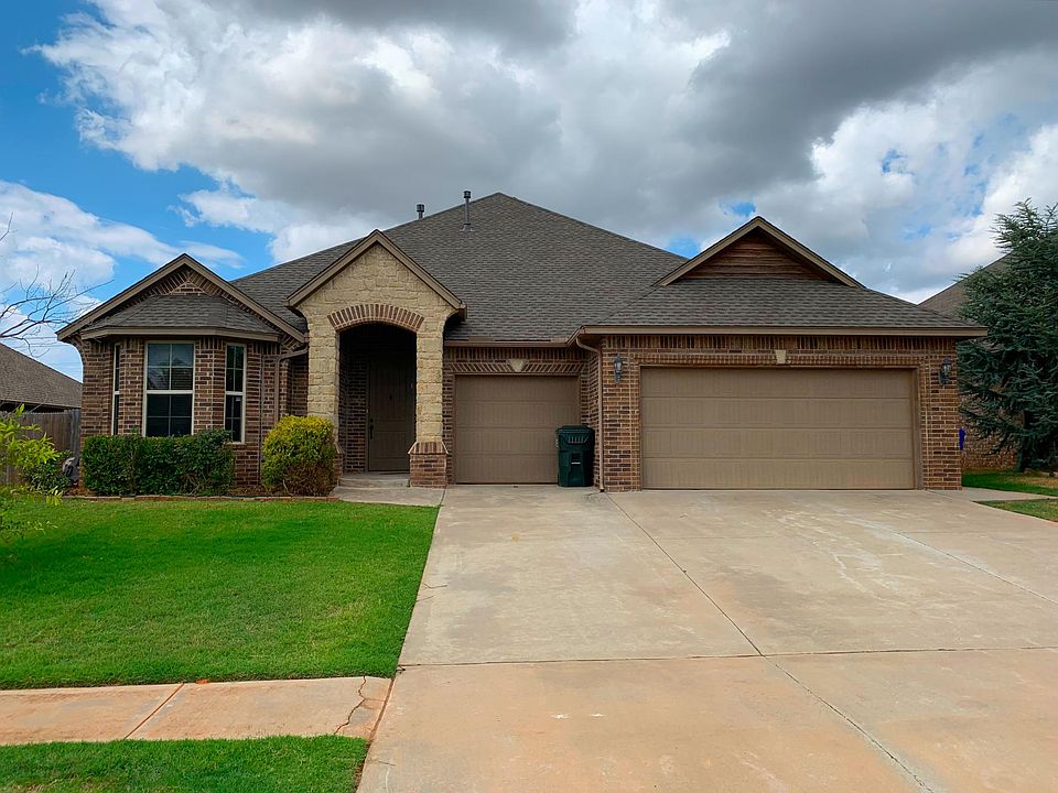 1st image of 4004 Presidio Dr