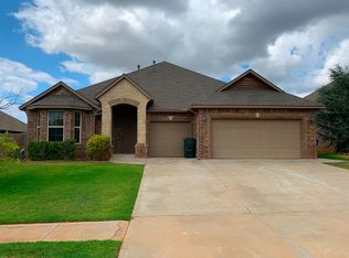 4004 Presidio Dr, Norman, OK 73072