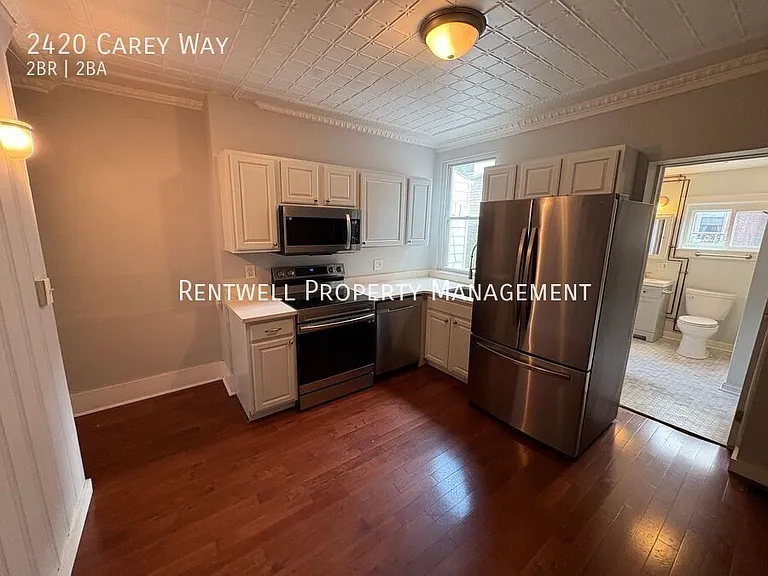 2420 Carey Way — Photo 4