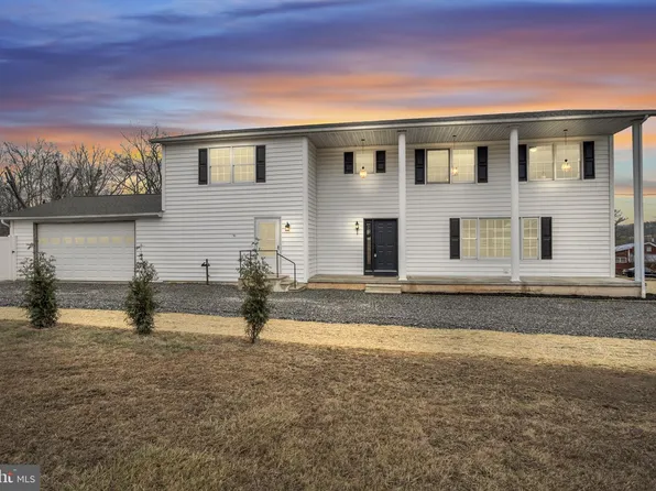 7 Clear Springs Rd, Dillsburg, PA 17019