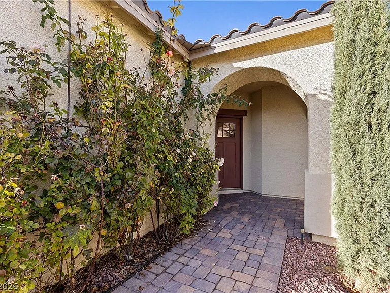 5524 E San Pietro Dr — Photo 8