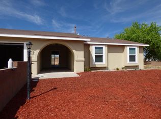381 Pyrite Dr NE, Rio Rancho, NM 87124