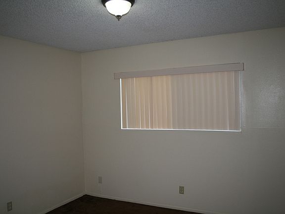 5th image of 2024 Evergreen St