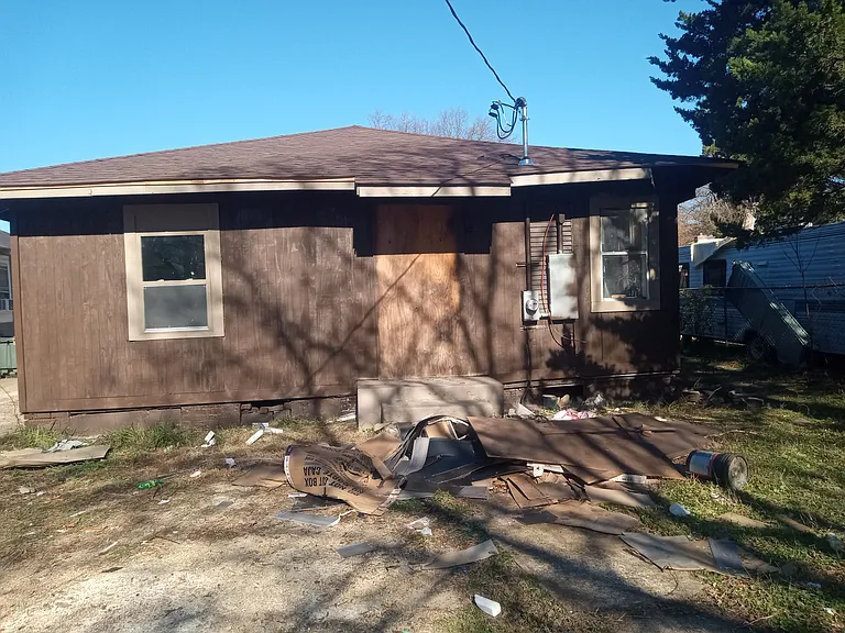 803 Richmond Ave — Photo 13