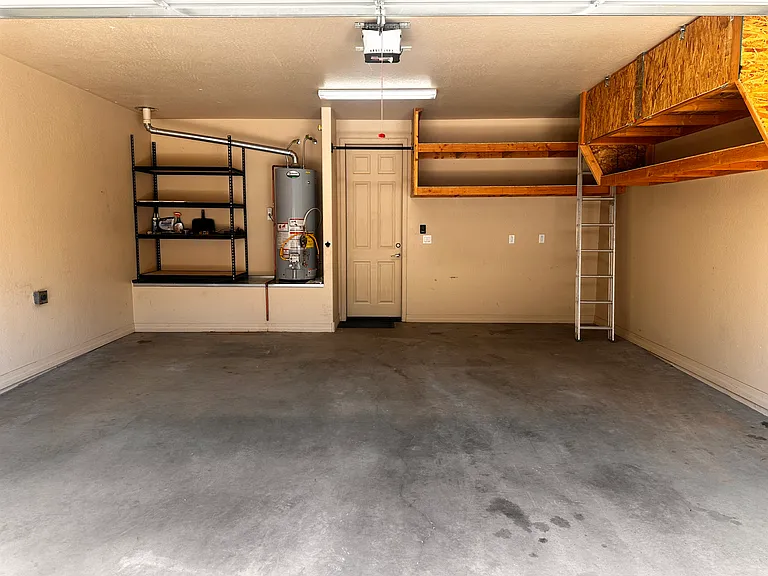 2741 W Pico Del Monte Cir — Photo 37