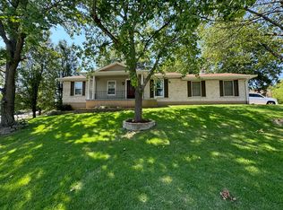 4602 Karamar Dr, Saint Louis, MO 63128