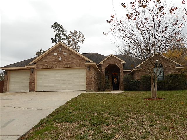 1st image of 145 Lakeside Dr