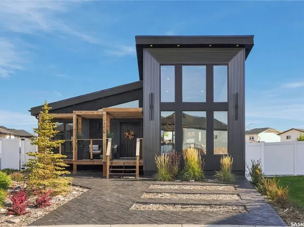 359 McArthur CRESCENT, Saskatoon, SK S7L 6X2