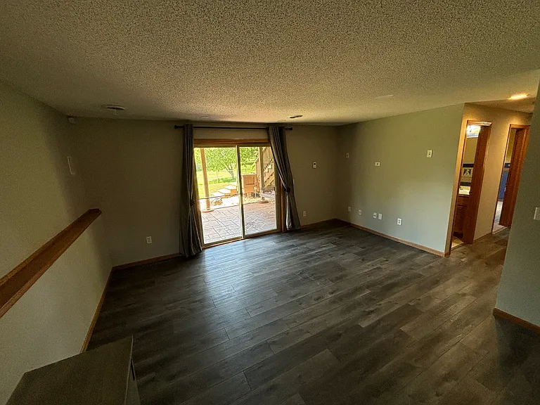 15312 Linnet St NW — Photo 10