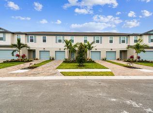 5537 Tripoli Dr, Palmetto, FL 34221