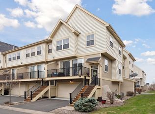 4615 Victor Path UNIT 8, Hugo, MN 55038