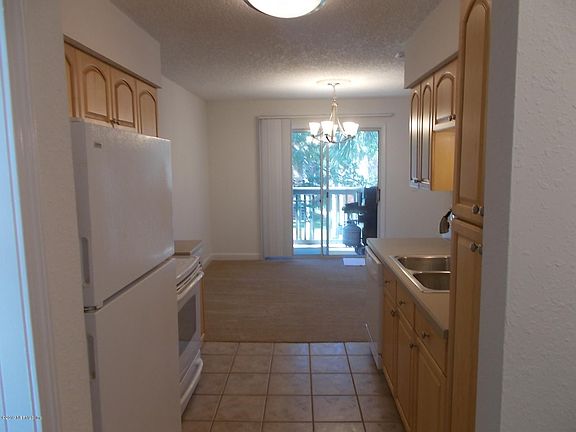 4th image of 1800 Park Ave APT 480