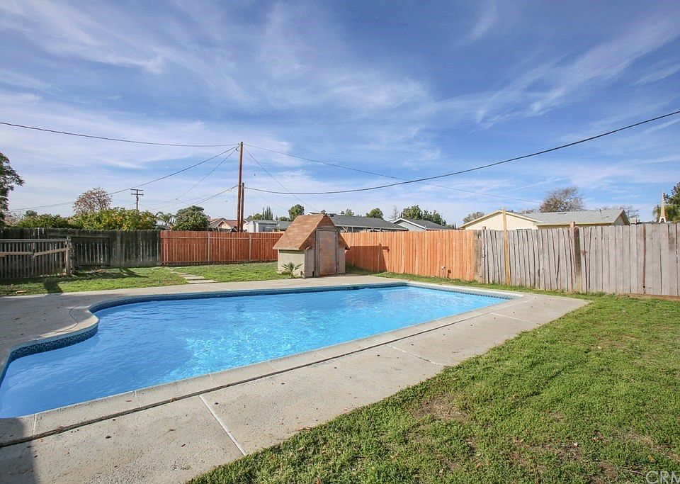 1st image of 13851 Redlands Blvd
