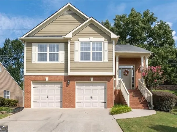 2835 Dominion Walk Ln, Snellville, GA 30078