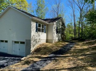 82 Godeffroy Rd, Huguenot, NY 12746