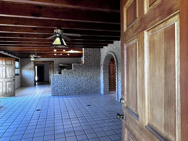 5 Oriente Ct — Photo 16