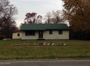 1040 N Bunn Rd, Hillsdale, MI 49242