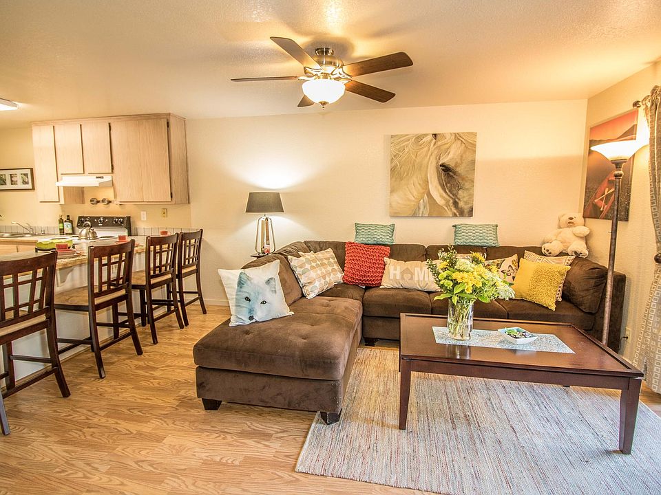 Pomona West Student Apartments 815 Pomona Ave Chico CA Zillow