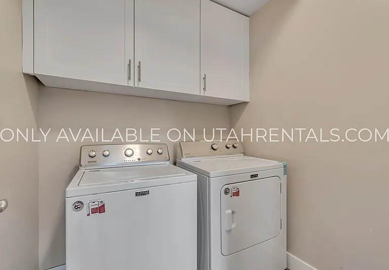 1638 E Aspen Loop — Photo 23