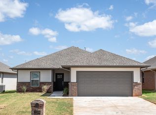 2209 Fallview Dr, Edmond, OK 73034