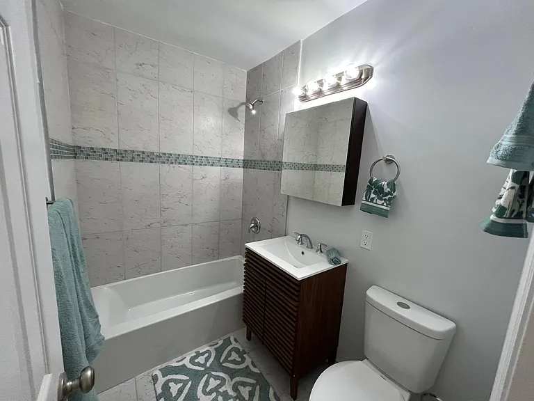 7781 Sheridan St — Photo 28