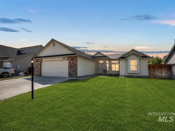 3812 Stonehedge Way, Caldwell, ID 83605