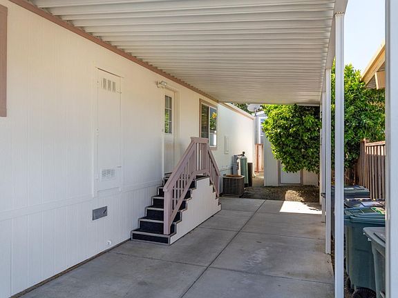 5th image of 1225 Vienna Dr Space 422